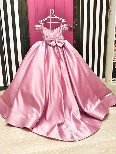 Load image into Gallery viewer, Red Satin Flower Girl Dresses Bow Cute Girl Dress Wedding Party Dress Kid Birthday Dress First Communion Dress Girl Party Dress
